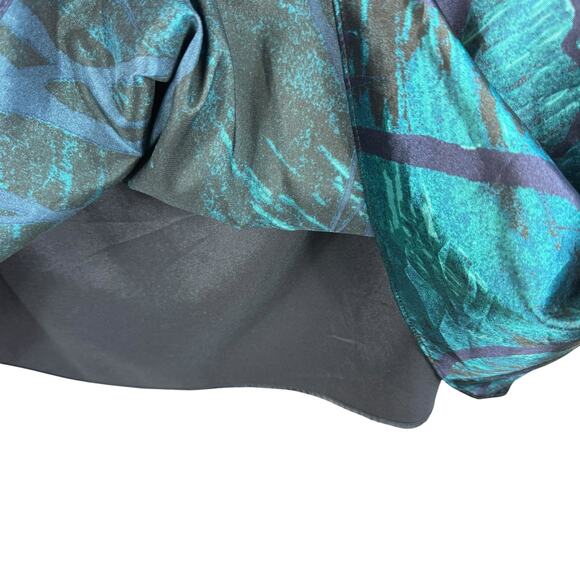 T Tahari Blue Patterned Sleeveless Pleated Neckline Satin Zip Up Back Blouse XL - Picture 5 of 8